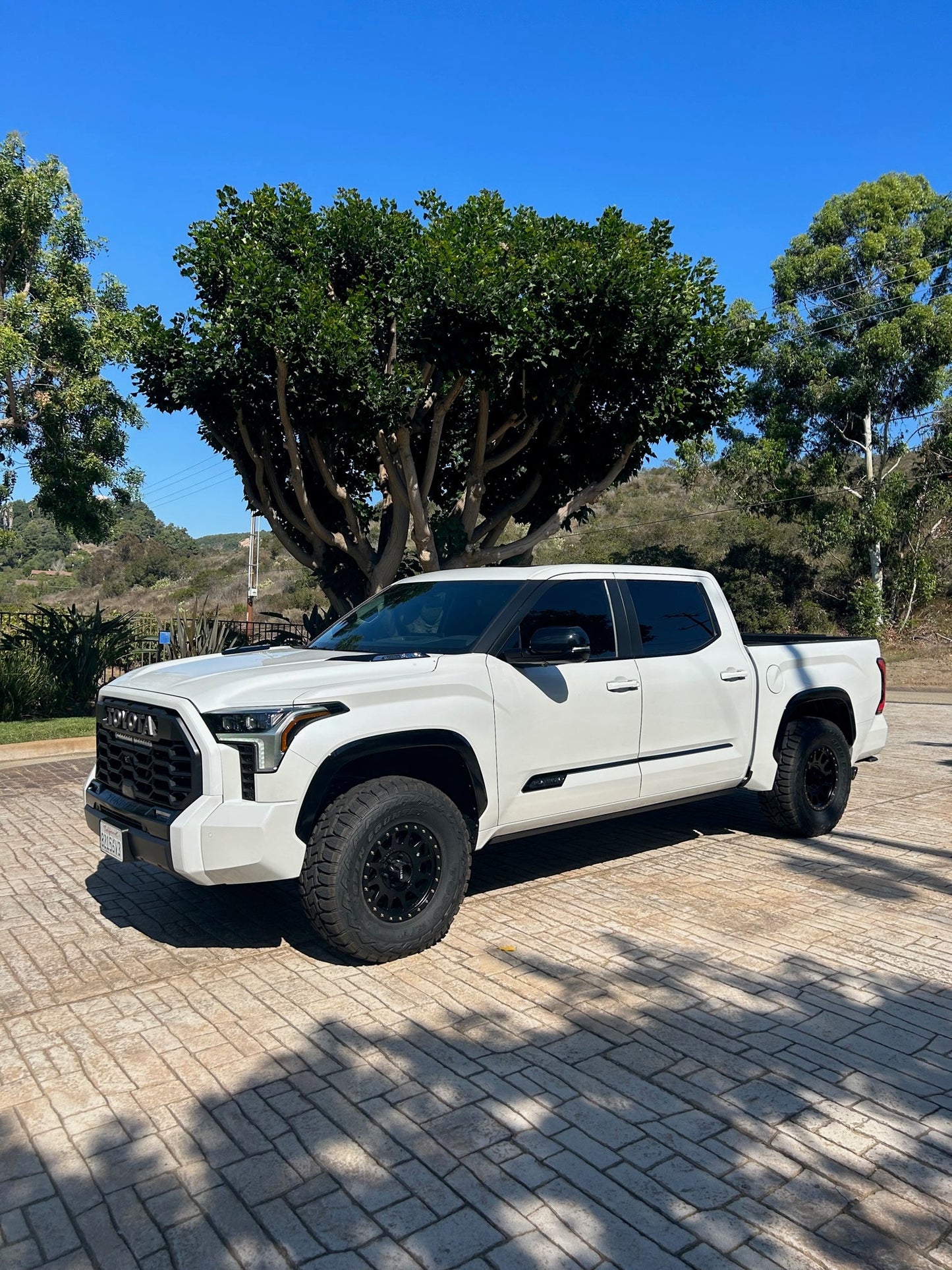 22+ Tundra, 3rd Gen sequoia UCA